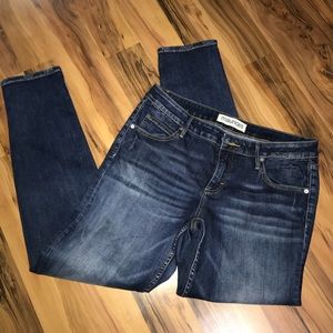 MAURICES | Skinny Jeans- Like New!!